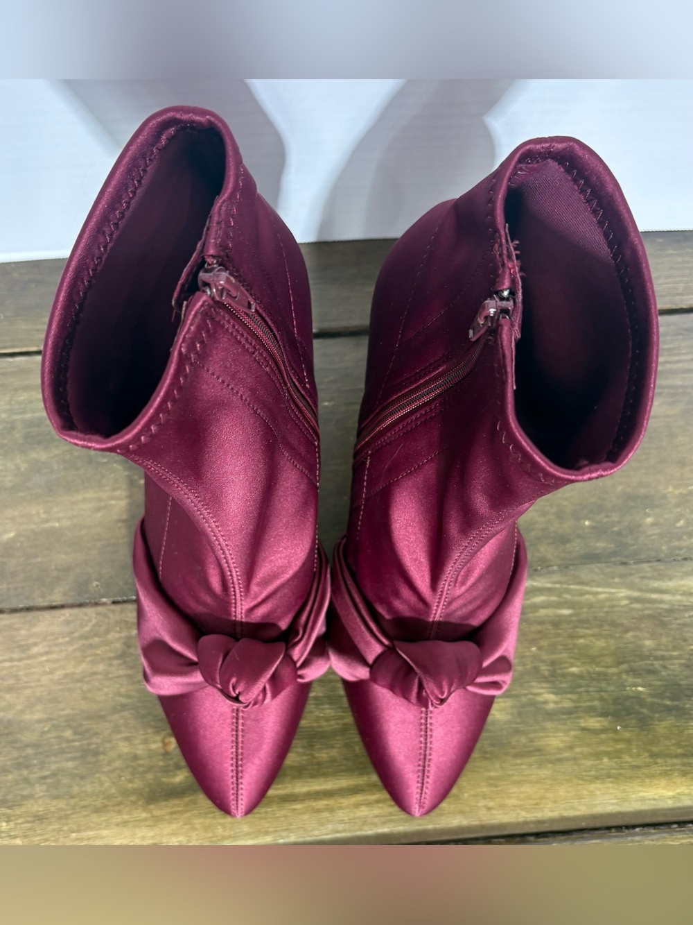 NEW Antonio Melani Kamerin Burgundy Satin Ankle Boots Size 10 - Picture 7 of 10